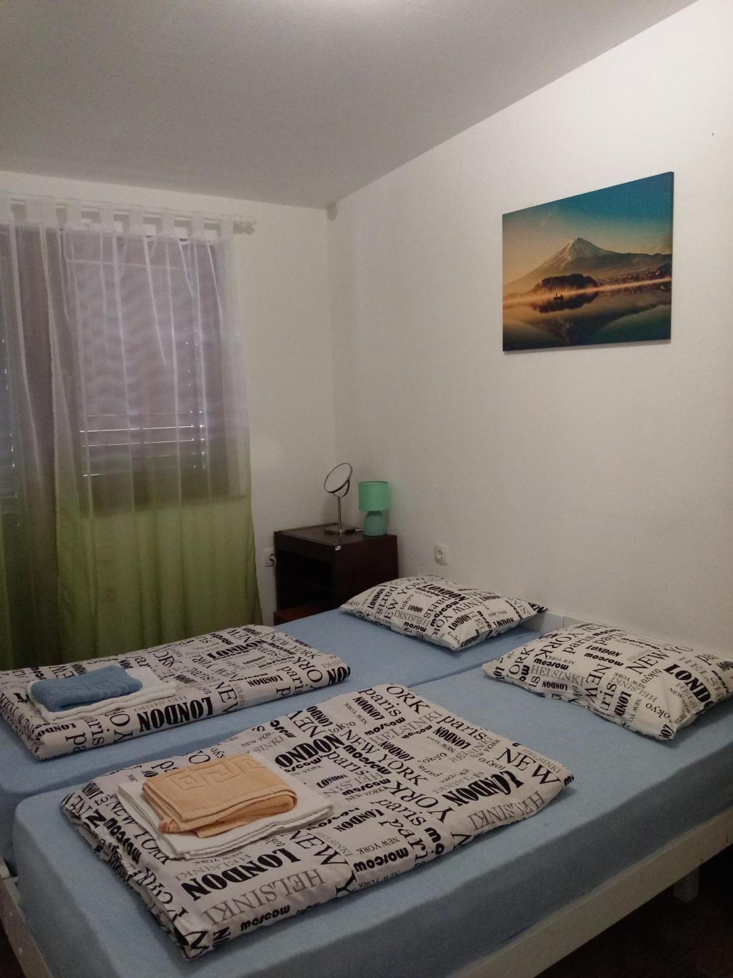 Ulica Zitna Xxvii Br.12 Apartman Ljevar Apartment Vir Exterior photo